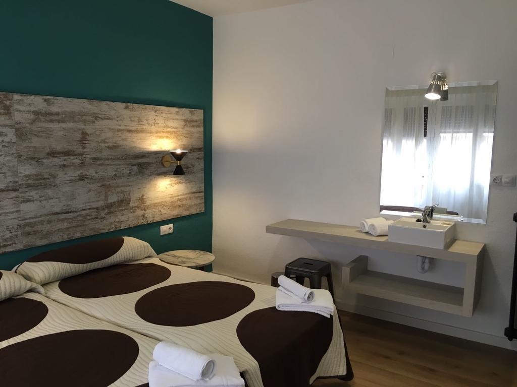 Roomconcept Hostel Santo Domingo De La Calzada Exterior photo