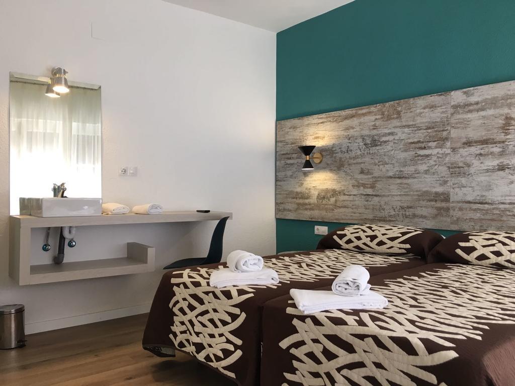 Roomconcept Hostel Santo Domingo De La Calzada Exterior photo